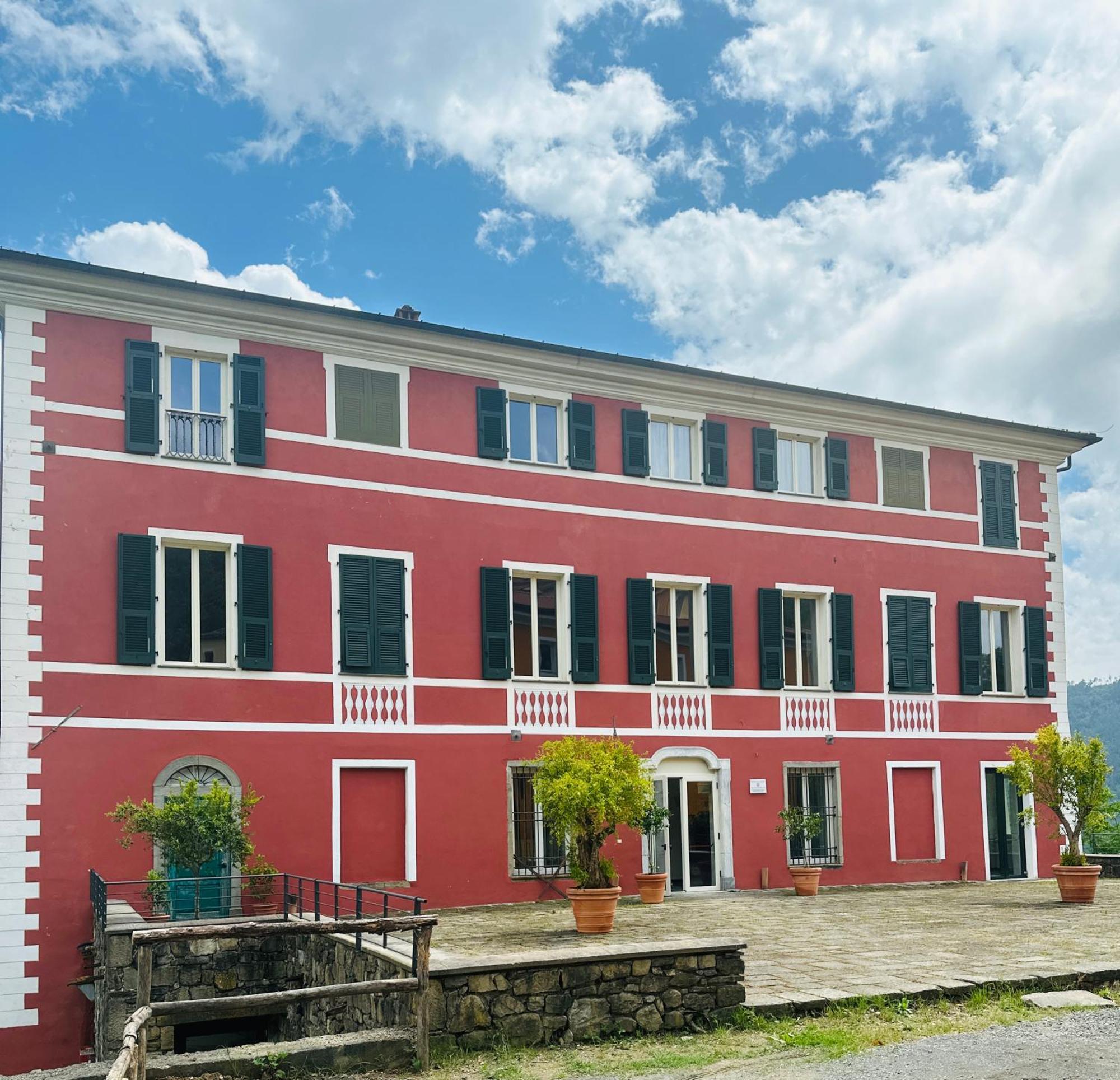 Palazzo Costa Hotell Beverino Exteriör bild